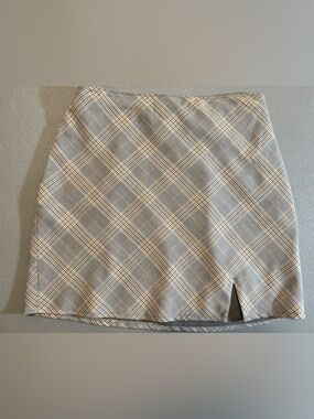 Abercrombie & Fitch Gray Tan Plaid Mini Skirt Size Small